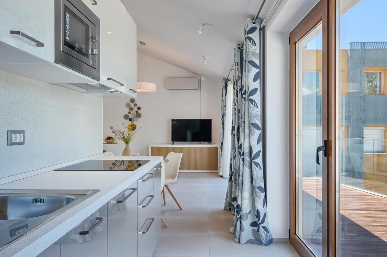 Apartmani Mare Verde Novigrad  ภายนอก รูปภาพ