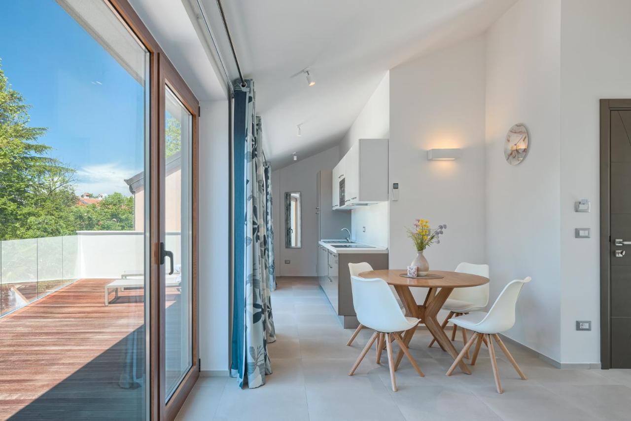 Apartmani Mare Verde Novigrad  ภายนอก รูปภาพ